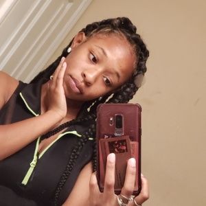 Meet your Posher, Cameron